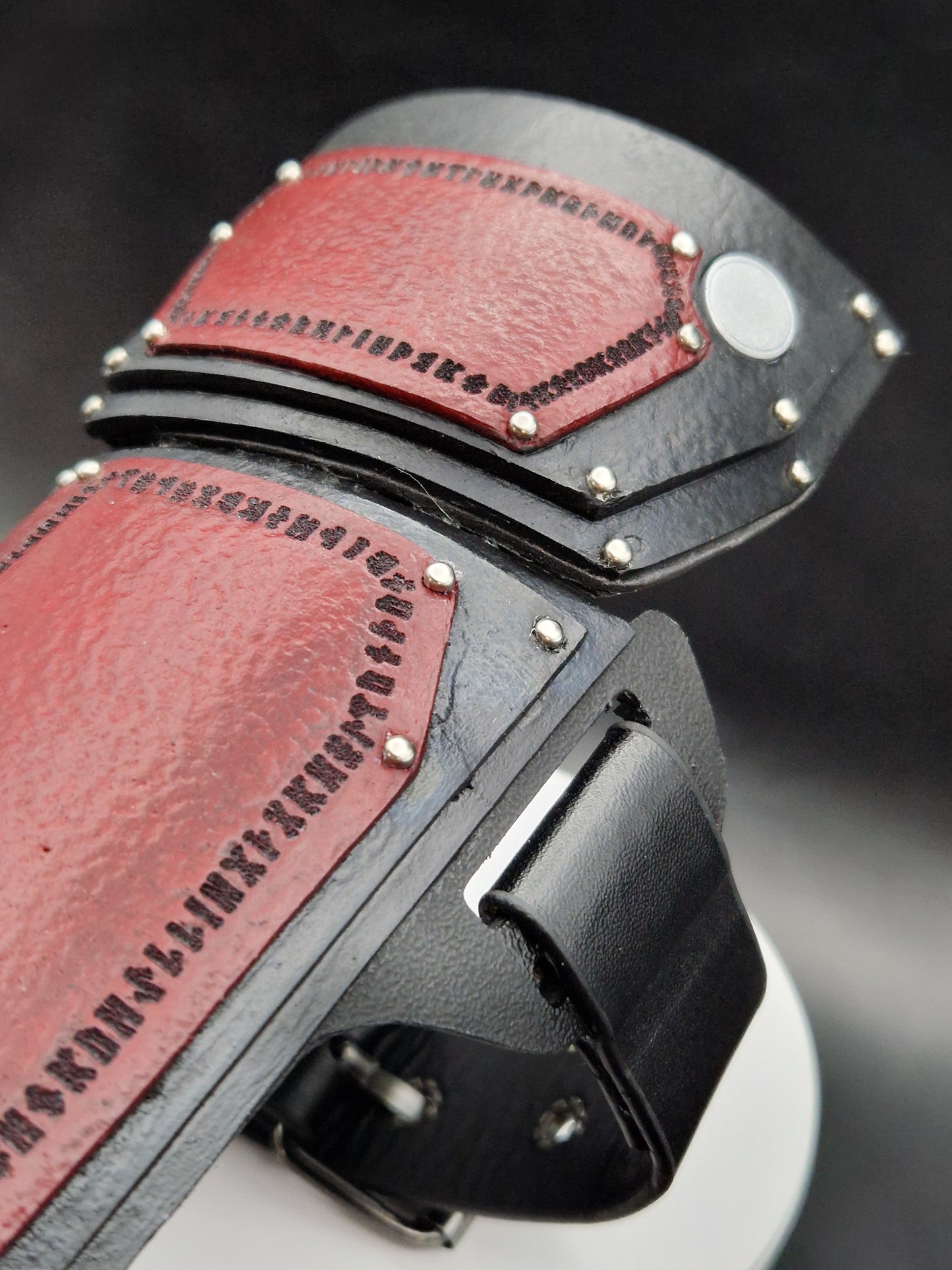 Replica FFVII - Tifa Lockhart Arm bracer set.
